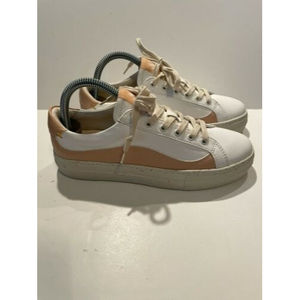 Soludos Yebo Vegan Leather Sneakers in White And Rose - Size 7.5